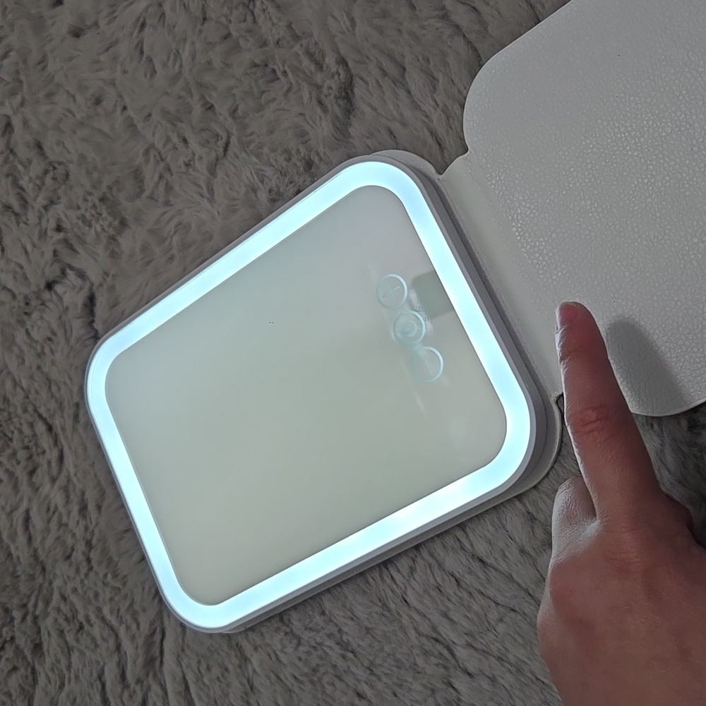 LED Vanity Mirror with Touch Control - Picture 6 of 8